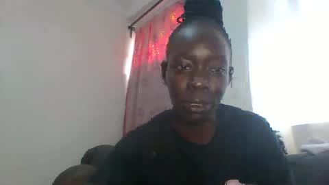 hornybeb25 online show from May 3, 9:23 am