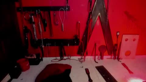Snapshot of hornydahiana chatting on March 6, 6:19 am Mia Dahianaa 2 hornydahianax online show from March 6, 6:19 am