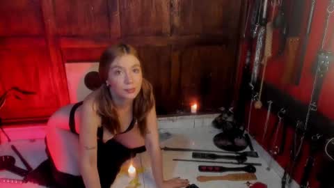 Snapshot of hornydahiana chatting on February 22, 8:40 am Mia Dahianaa 2 hornydahianax online show from February 22, 8:40 am