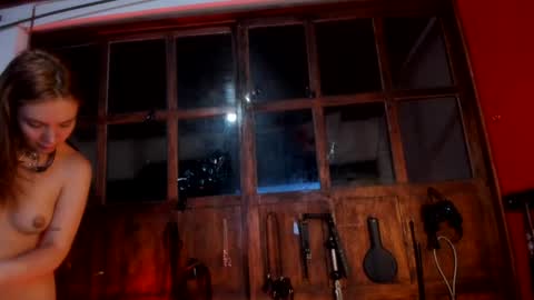 Snapshot of hornydahiana chatting on February 8, 7:59 am Mia Dahianaa 2 hornydahianax online show from February 8, 7:59 am