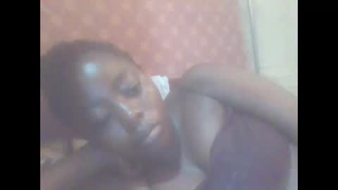 hornygal001 online show from December 15, 6:40 am