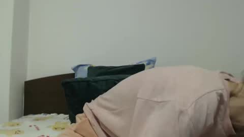 Snapshot of hornygirllx chatting on December 25, 5:58 pm AshlineKatte online show from December 25, 5:58 pm