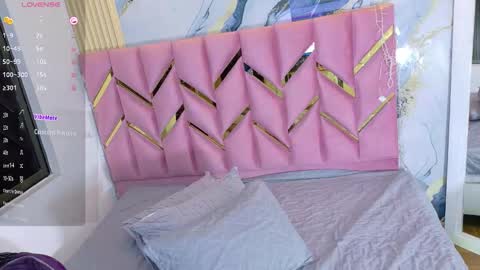 Snapshot of hornyhousekeeper_ chatting on September 17, 12:47 pm Valentina online show from September 17, 12:47 pm