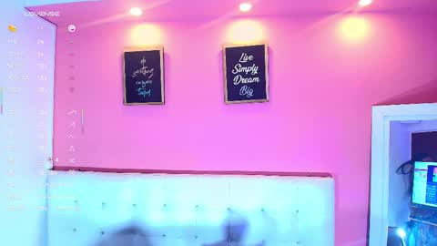 Snapshot of hornyhousekeeper_ chatting on February 17, 12:49 pm Valentina online show from February 17, 12:49 pm