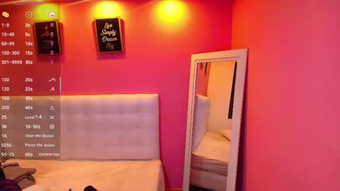 Snapshot of hornyhousekeeper_ chatting on March 4, 12:12 pm Valentina online show from March 4, 12:12 pm