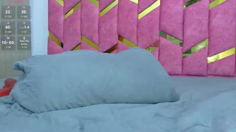 Valentina  online show from November 30, 1:37 pm