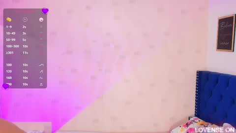 Snapshot of hornylatimommy chatting on March 8, 7:51 pm Natasha online show from March 8, 7:51 pm