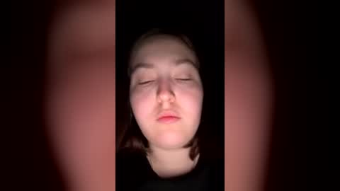 Luvv online show from June 14, 11:49 pm