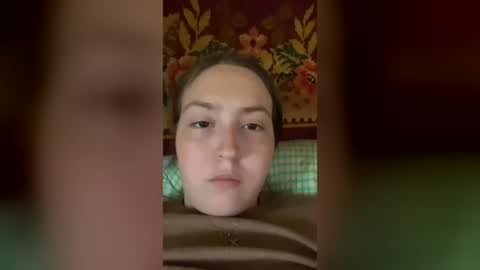 Luvv online show from August 2, 9:34 am