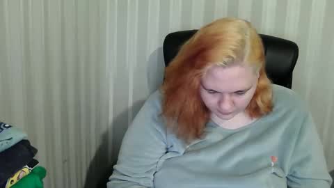 hot2panthers online show from December 15, 1:27 pm