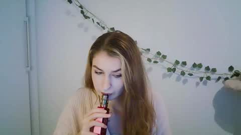 NINA online show from February 13, 8:05 am