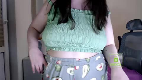 Lila online show from March 29, 5:34 pm