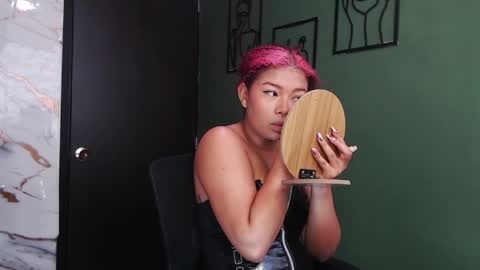 hot chocolate 4u online show from May 10, 4:42 pm