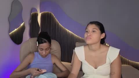 Alana online show from April 23, 9:28 pm