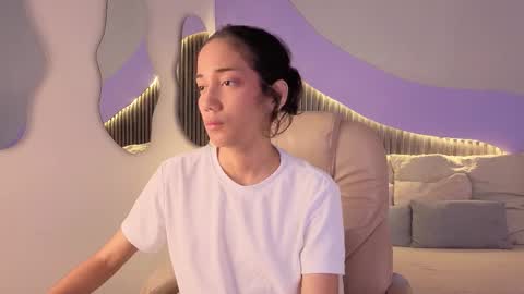 Alana online show from February 5, 10:35 pm