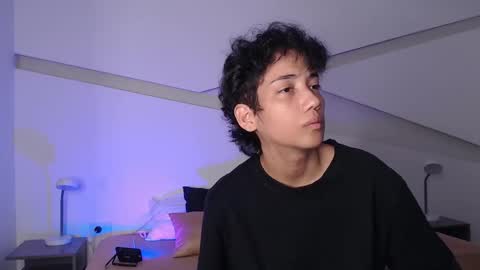 Snapshot of hot_little_bunny chatting on March 10, 8:56 pm Alana online show from March 10, 8:56 pm