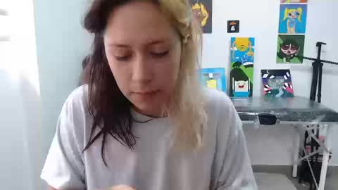 Snapshot of hot_mommymia chatting on September 19, 4:50 pm Mia online show from September 19, 4:50 pm