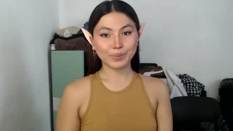 Nikki  online show from April 28, 7:45 am