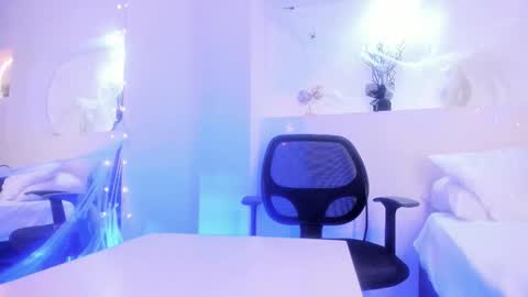 Snapshot of hot_valery_ chatting on October 14, 9:28 pm Valery online show from October 14, 9:28 pm
