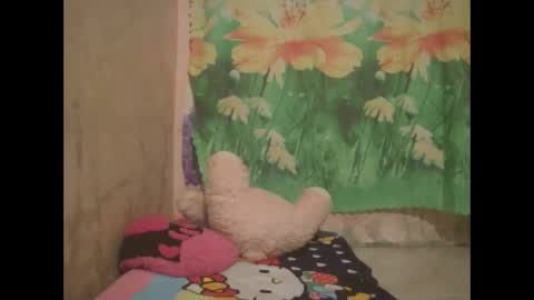 Snapshot of hot_warrios247 chatting on September 24, 9:19 am hot_warrios247 online show from September 24, 9:19 am