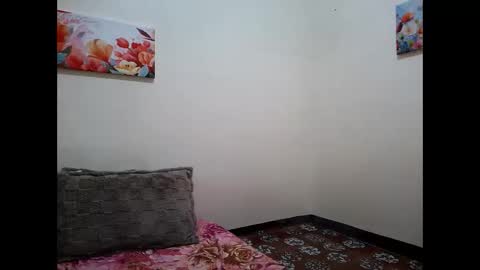 Lynn online show from January 18, 1:46 am