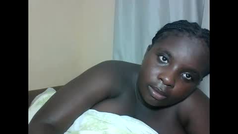 EBBY online show from November 20, 7:04 pm