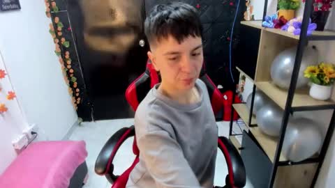 hannah online show from March 21, 3:11 am