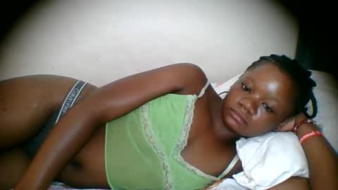 LOYCE online show from April 22, 8:00 am