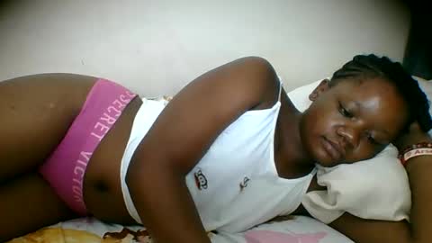 LOYCE online show from April 23, 7:16 pm