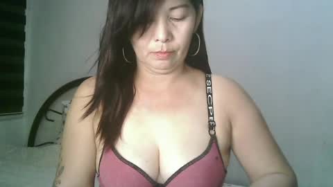 hotmamajen4u online show from June 25, 1:49 am