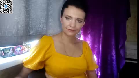 hotmamaqueen234 online show from June 27, 12:22 pm