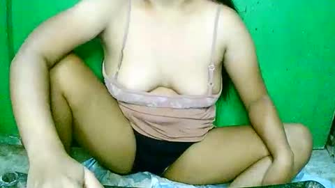 hotpussy_lipsxx69 online show from January 9, 1:15 pm