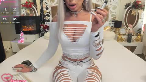 Snapshot of hotred69xxx chatting on March 7, 3:49 pm Delya- online show from March 7, 3:49 pm