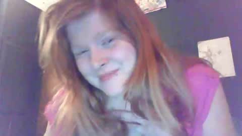 hotredhead666 online show from January 12, 6:07 am