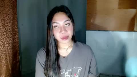 jelaigrande  online show from March 14, 1:56 pm