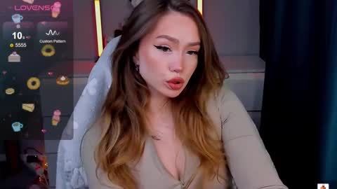 hello Im Eva online show from January 15, 10:21 am