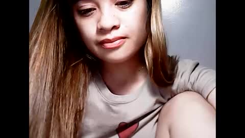 Snapshot of hottie_asianbabe chatting on December 6, 11:35 pm Leen online show from December 6, 11:35 pm