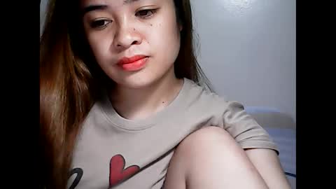 Snapshot of hottie_asianbabe chatting on February 9, 12:08 am Leen online show from February 9, 12:08 am