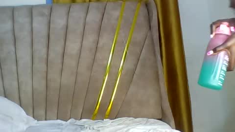 hottie_mammy online show from July 21, 5:13 pm