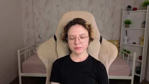 Kori online show from May 4, 6:06 am