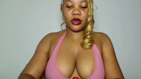 hotty_lora889 online show from April 27, 9:17 am