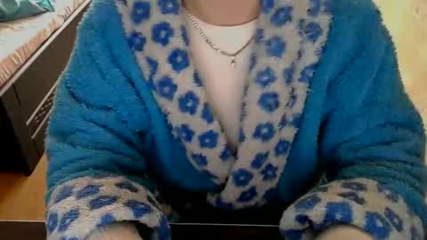 hotty_mary online show from April 24, 3:26 pm