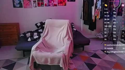 Alice online show from April 21, 2:51 am