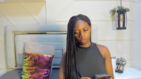 huddah online show from January 17, 11:38 am