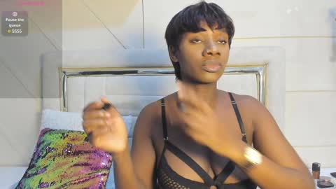 huddah online show from December 17, 11:28 am