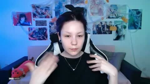 HugoMin online show from November 19, 8:58 am