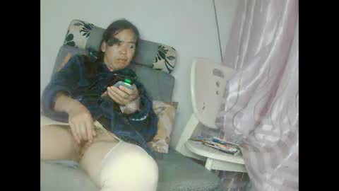 hujiajia520321431 online show from October 24, 12:01 pm