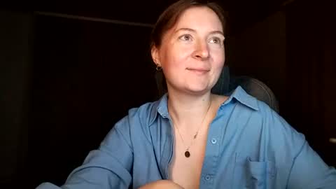 HumpyGrey online show from June 25, 6:09 pm