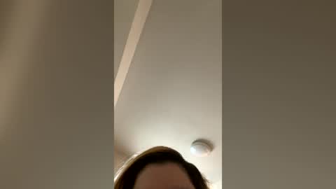 hunterbelle online show from July 5, 8:25 pm