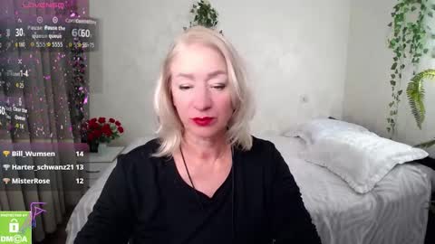 Snapshot of hunters_woman chatting on September 29, 5:18 pm Irena online show from September 29, 5:18 pm